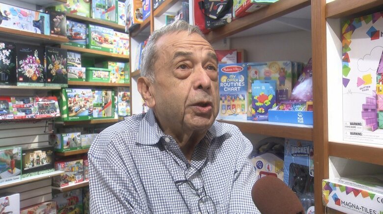 エズラ・イシェイクさん「店内85％～90％は中国からの輸入」