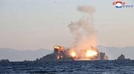 朝鮮人民軍が弾道ミサイルなど襲撃訓練を実施　北朝鮮メディア　12日の日本海に向けた短距離ミサイル発射も一部か