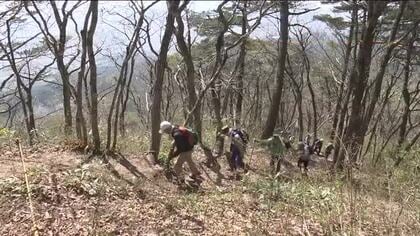 「登ってきたかいがあった」標高863mの半田山で山開き＜福島県桑折町＞