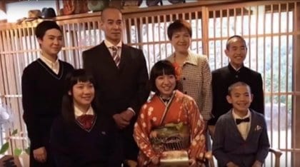 中学3年で骨のがん「骨肉腫」を発症。少女はそれでも笑顔で前に進む FNSドキュメンタリー大賞2019｜FNNプライムオンライン