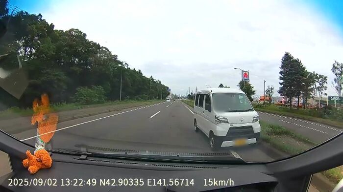 恵庭市の国道を逆走する車(9月2日)