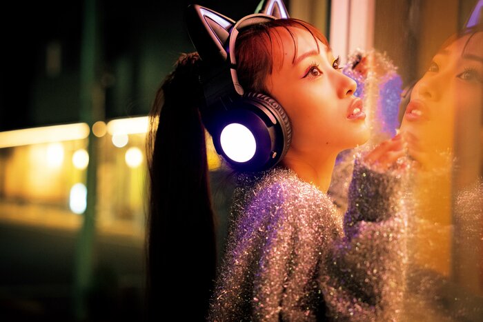 向井地美音 ファースト写真集『胸騒ぎの正体』撮影:中村和孝 ワニブックス刊