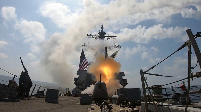 アメリカ中央軍がイラン攻撃で「米軍側に死傷者なし」と発表　初の「低コストの自爆型ドローン」による攻撃も実施｜FNNプライムオンライン