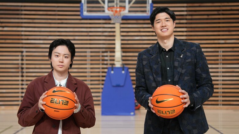バスケットボール・渡邊雄太×俳優・菅田将暉 孤独と緊張、そして覚悟。共鳴し合う2人のトップランナー｜FNNプライムオンライン
