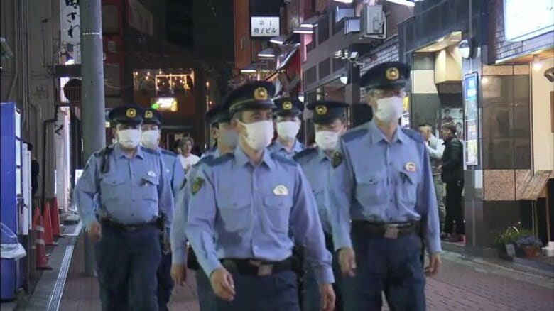 悪質客引きや風営法違反…繁華街で相次ぎ摘発される不法行為　警察が200人体制でパトロール　トクリュウの実態解明へ｜FNNプライムオンライン