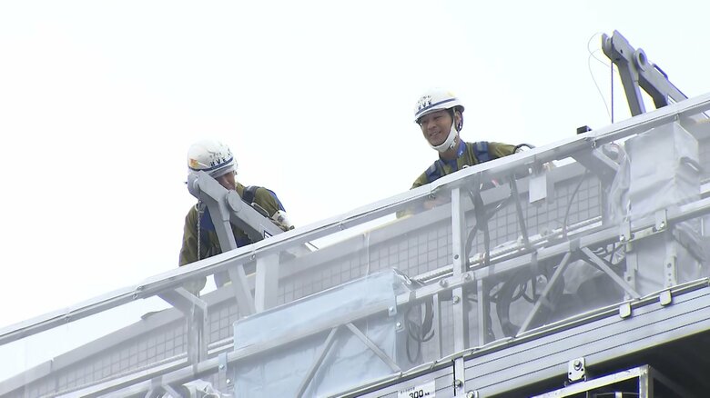 看板掛け替え作業が始まったジャニーズ事務所