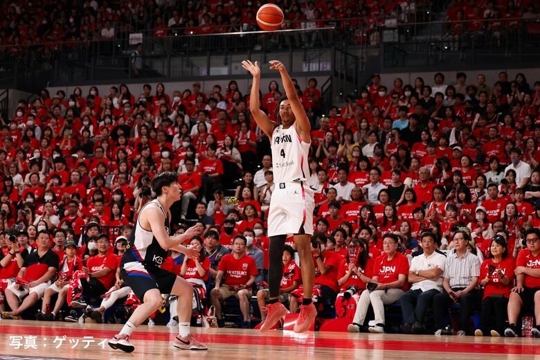 韓国戦でシュートするジェイコブス晶（5日、東京・有明アリーナ）