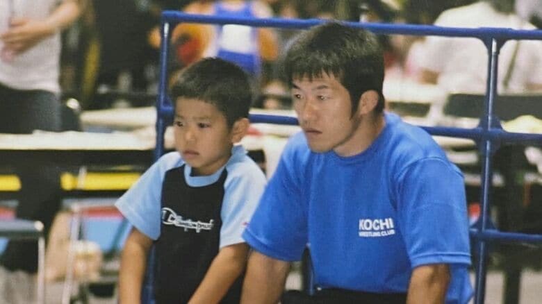 清岡選手の母と桜井監督の妻が元同僚で家族ぐるみの付き合いに