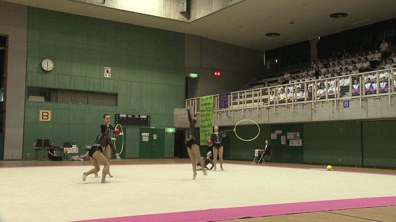 新体操は0.45点差で長崎女子が優勝