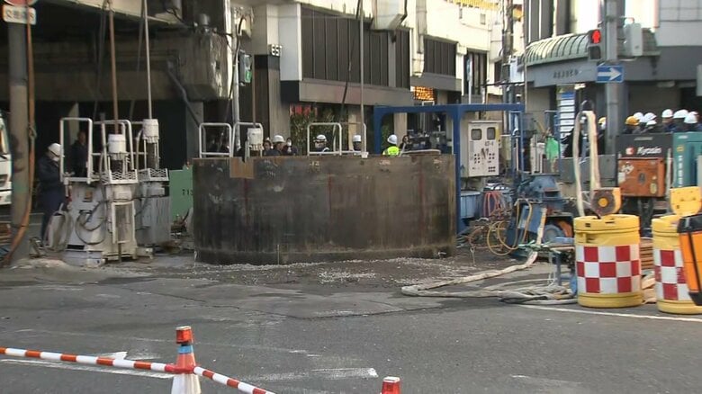 12日午前8時すぎの現場