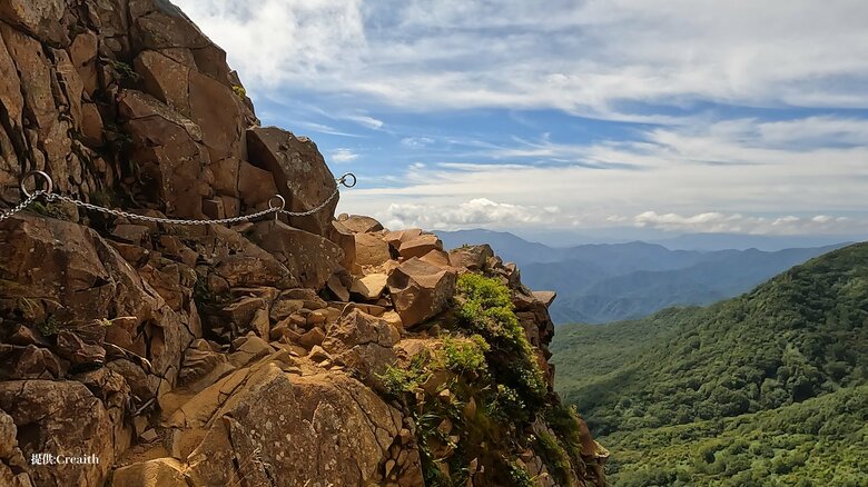 朝日岳の鎖場