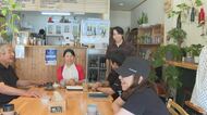 土石流で犠牲の同級生…「彼の分まで頑張る」　Uターンした若者たちが営む駅前カフェ　外国人観光客にも人気　人口3500人の長野・南木曽町「故郷がなくならないよう、盛り上げたい」