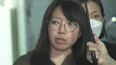 「ホストクラブで使うため」36歳女“いただきヨシコ”逮捕　男性から計1350万円詐取か　「300万円以上は4人」　警視庁が余罪捜査