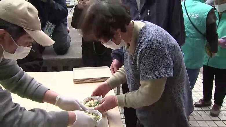 「本当にありがたい」大船渡市山火事の避難所で350食の“芋煮の香り”　姉妹都市・山形県最上町が支援【岩手発】｜FNNプライムオンライン