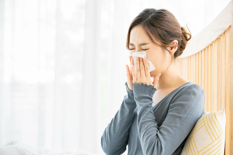 “のどのイガイガ”“肌のかゆみ”は「秋の花粉症」の可能性も…猛暑の影響は？特徴と予防法を聞いた｜FNNプライムオンライン
