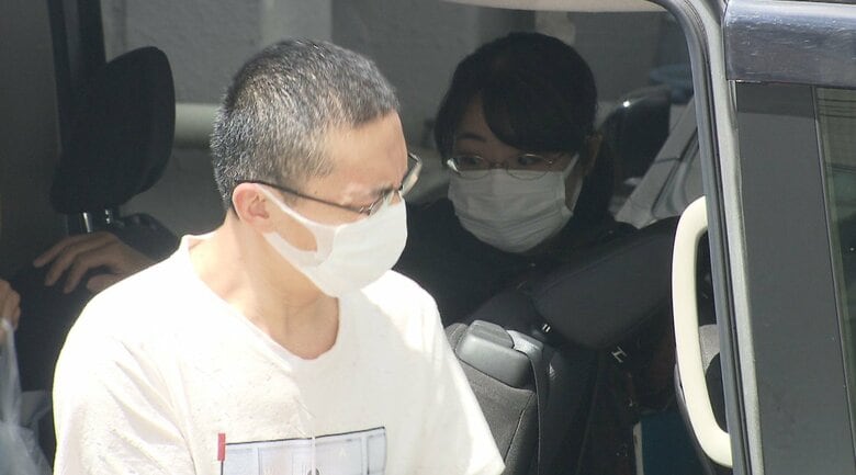 施容疑者の店では、1人歩きの酩酊客を誘い込み、「ぼったくり」に及んでいたとみられている