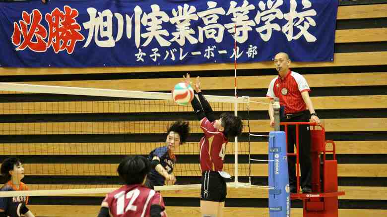 女子決勝　旭川実業ー札幌大谷