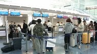 羽田空港国際線ターミナルでシステムトラブル　ANA8便、JAL8便の遅れ　チェックインカウンターの端末ログインできず　午前11時過ぎに復旧