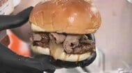 肉の旨味がぎゅっ…初出店のジンギスカンバーガーにぜいたく海鮮弁当　北海道物産展が開幕　過去最多73店舗が出店　福岡・北九州市