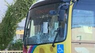 「すごい音」路線バスが住宅に突っ込む　運転手が一時意識喪失か　乗客3人搬送　静岡・富士市