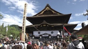 「密」を懸念... 来春が“7年目に1度”『善光寺御開帳』 開催を再検討 過去には戦争、地震で中止も