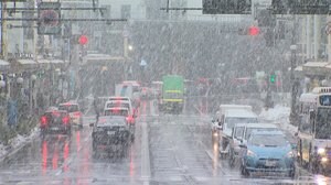 低気圧急発達 19日にかけ猛吹雪警戒 北日本・北陸など