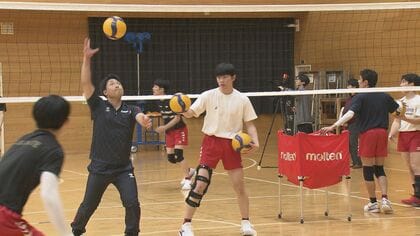 前十字靱帯断裂で在学中の復帰絶望…大けがのエースの思い胸に、一関修紅（男子）が春高岩手予選3連覇へ