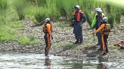 川遊び中に流された18歳のベトナム人技能実習生を水中で発見も死亡確認　福井市南居町の日野川でグループで遊泳