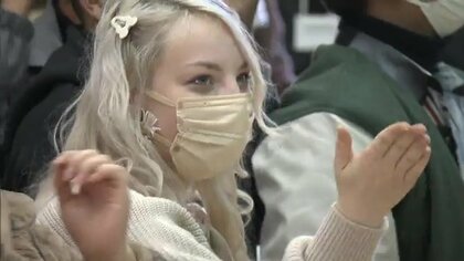 避難したウクライナ人のいま「来年は戦争の終結を…」笑顔が増えた一方で募る寂しさ【福島発】