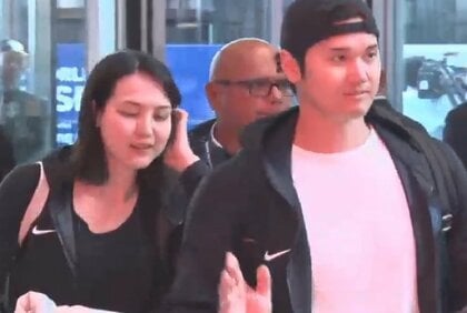 大谷選手夫妻“お揃いコーデ”で韓国到着　待ち受けたファンが大歓声…妻“田中真美子”さんは元バスケ選手