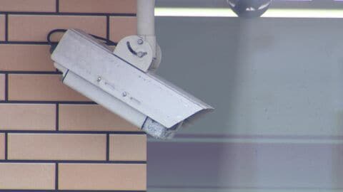 目的は何？事件後に容疑者自ら110番＿深夜のコンビニで店員を包丁で脅迫→缶チューハイとたばこ奪う「事件を起こして刑務所に入るしかないと思った」〈北海道白老町〉