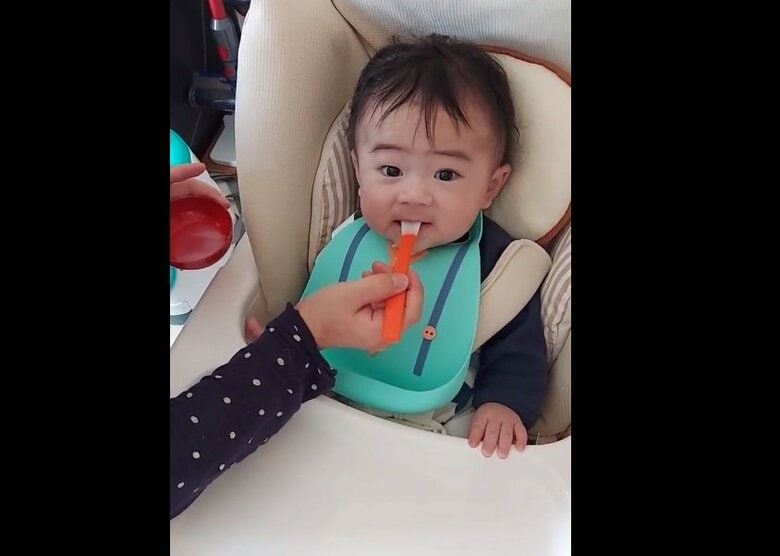 初めての離乳食と息子さん