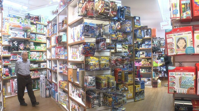 1931年創業の老舗「Mary Arnolds Toys」の店内