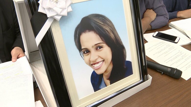 ウィシュマさんは、看守にジェスチャーを交え、英語で点滴を求めていたという