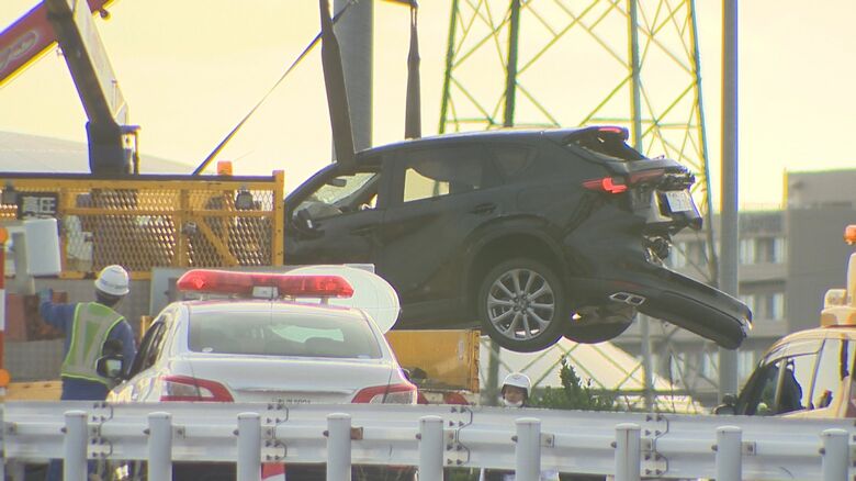 男が運転していた普通乗用車