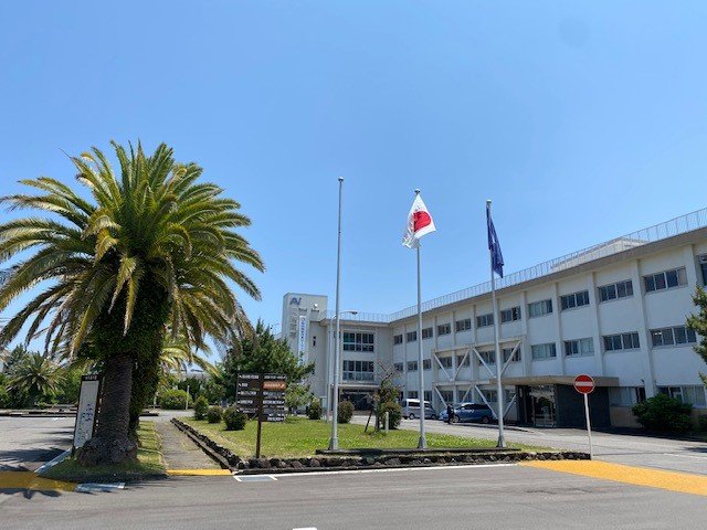 徳島県にある阿南高専は839人の学生たちが学んでいる。