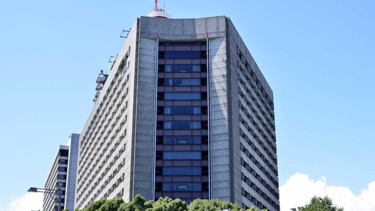 警察官の交通違反は見逃すべき トンデモ持論 で警察官が交通違反もみ消し依頼