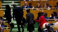 トランプ大統領「完全な破綻国家」　国連一般討論演説でキューバを批判　キューバ代表団は演説中に一斉退席