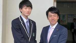 小泉進次郎が応援する福島「ふたば未来学園」 復興を担う1期生140人が卒業