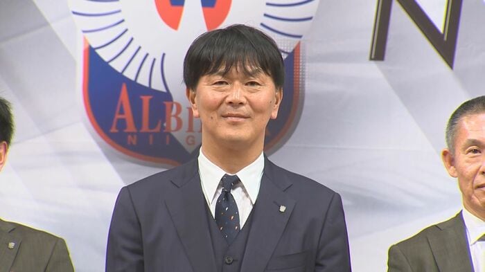 アルビレックス新潟　船越優蔵 監督