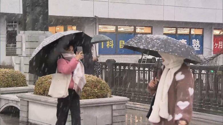 東京都心でも“3月の雪”　春の陽気が一転真冬に逆戻り　4日夕方から再び雪が強まり各地で積雪のおそれ…交通機関の乱れなど警戒｜FNNプライムオンライン