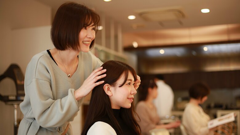 行きつけの美容室についての消費者調査
