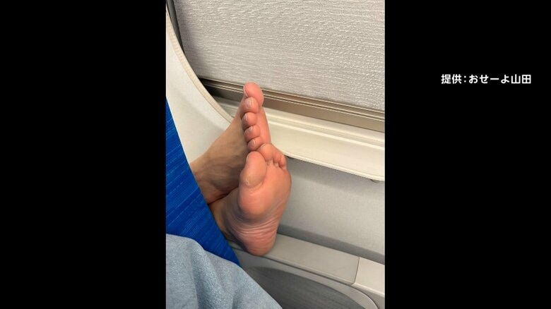 「気休まらず不愉快」新幹線のひじ掛けに後ろの座席から足…電車内でキャリーケースに足置き通行妨害も　公共交通機関でのマナー違反相次ぐ｜FNNプライムオンライン