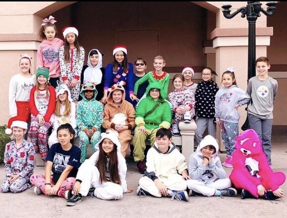 パジャマデーなどは、アメリカではメジャーな学校行事だという（提供：gracelynsmamaさん）※今回とは違う学校です