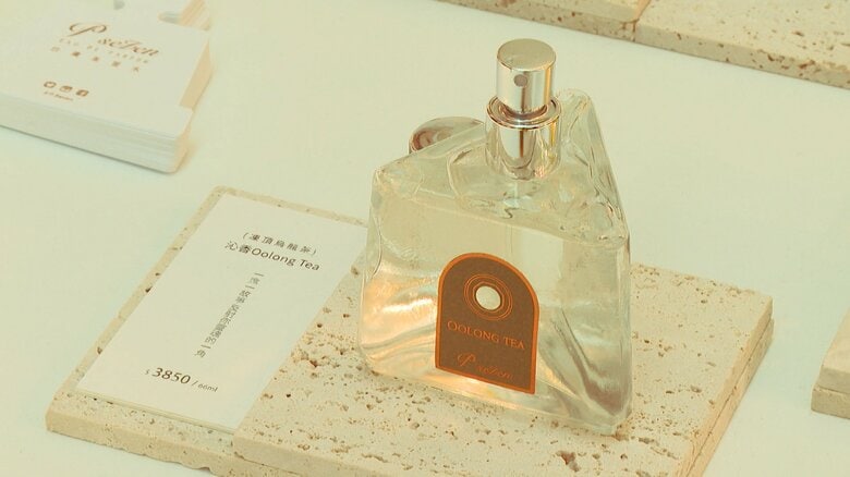 ウーロン茶の香水