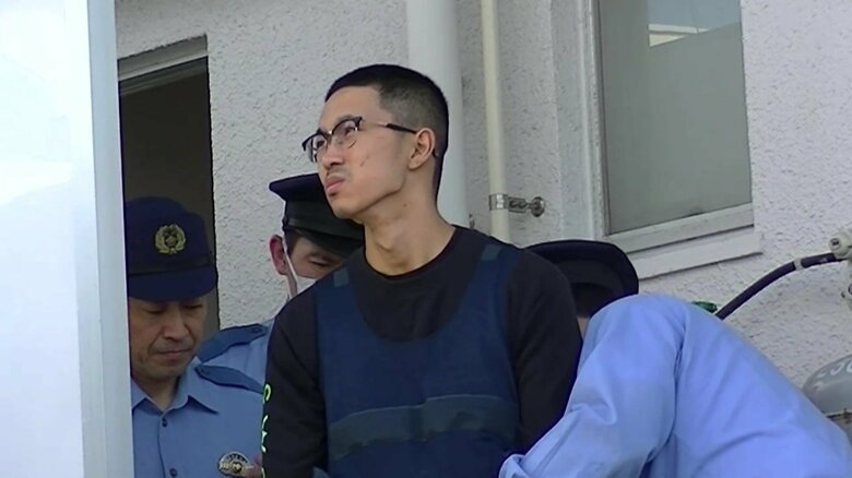 送検される高梨謙吾容疑者（千葉・印西警察署 19日午前）