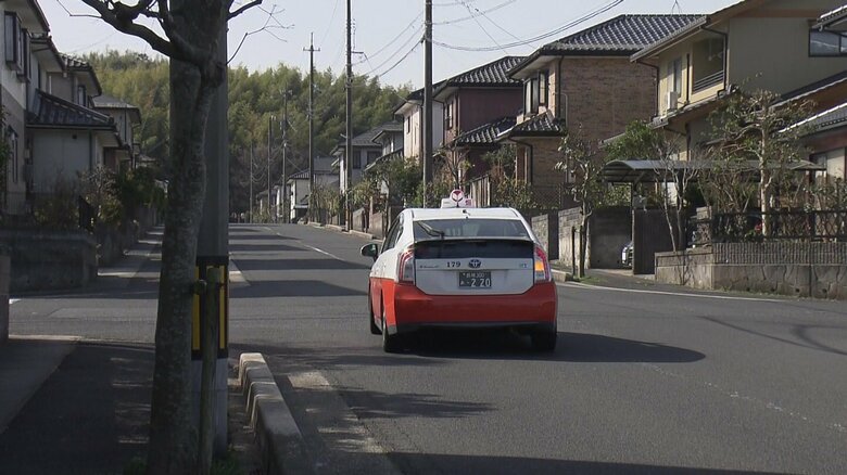 予約した乗客のもとへ向かう