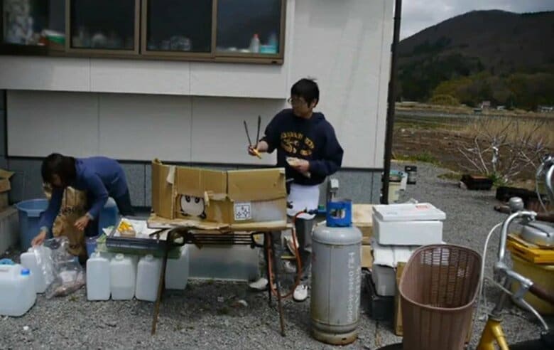 炊き出しをする遠藤さん　（提供：仙台市産業振興事業団）