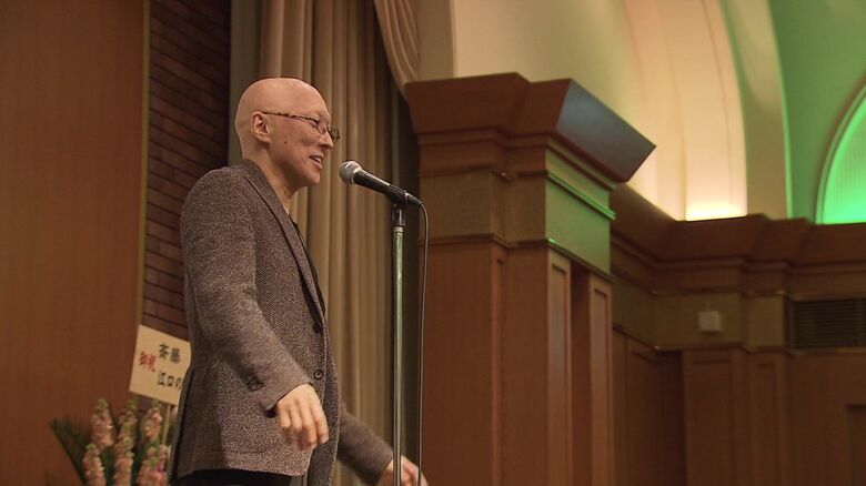 舞台に立ち続けた斉藤さん