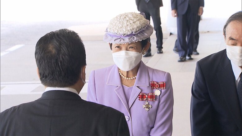 ナイチンゲール記章授与式には、皇后雅子さまなど女性皇族方が出席された。